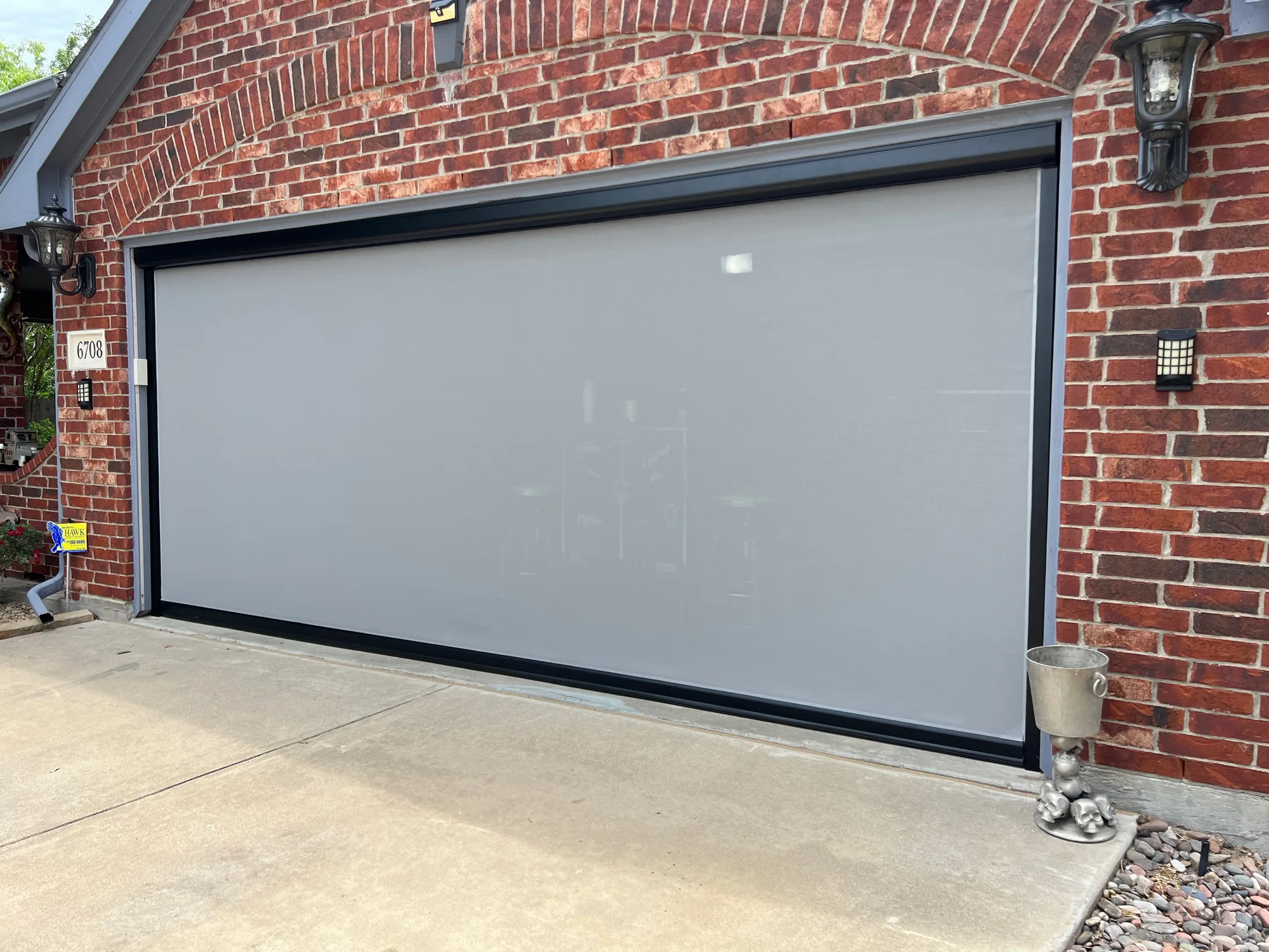 Exterior Patio Shades in a finished Love Is Blinds installation
