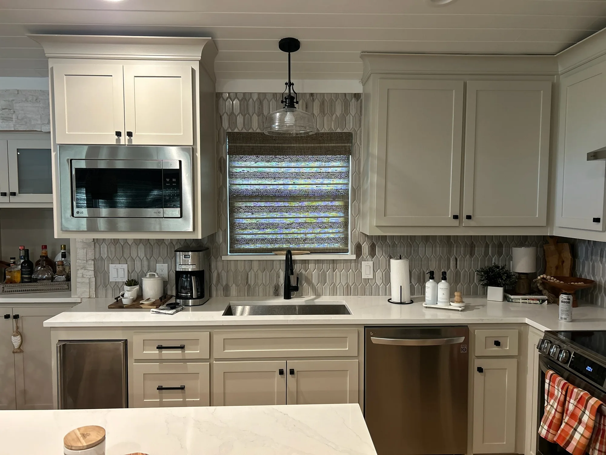 Roman & Woven installed by Love Is Blinds in a Texas home
