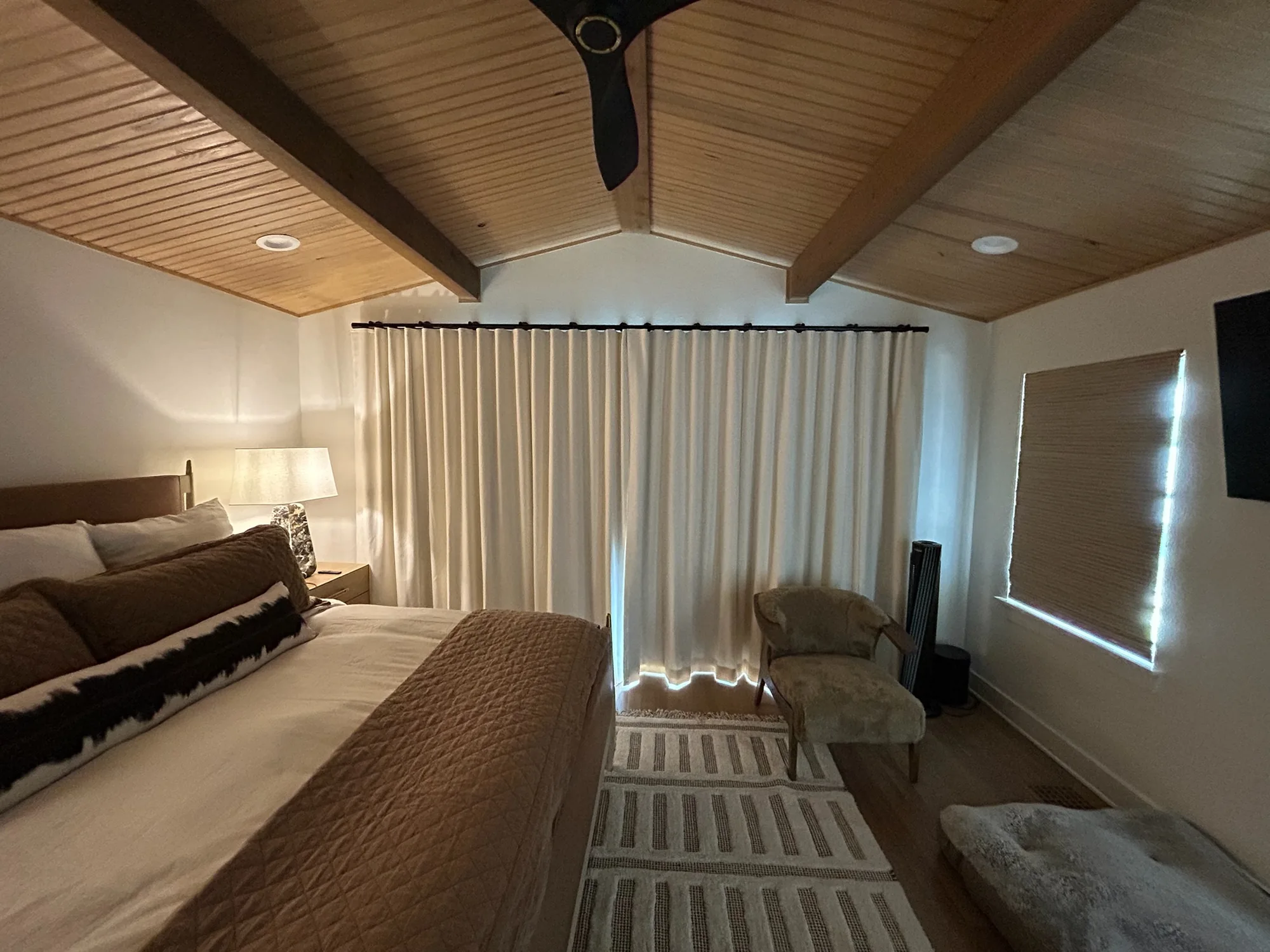 Motorized Shades in a Euless, TX living space